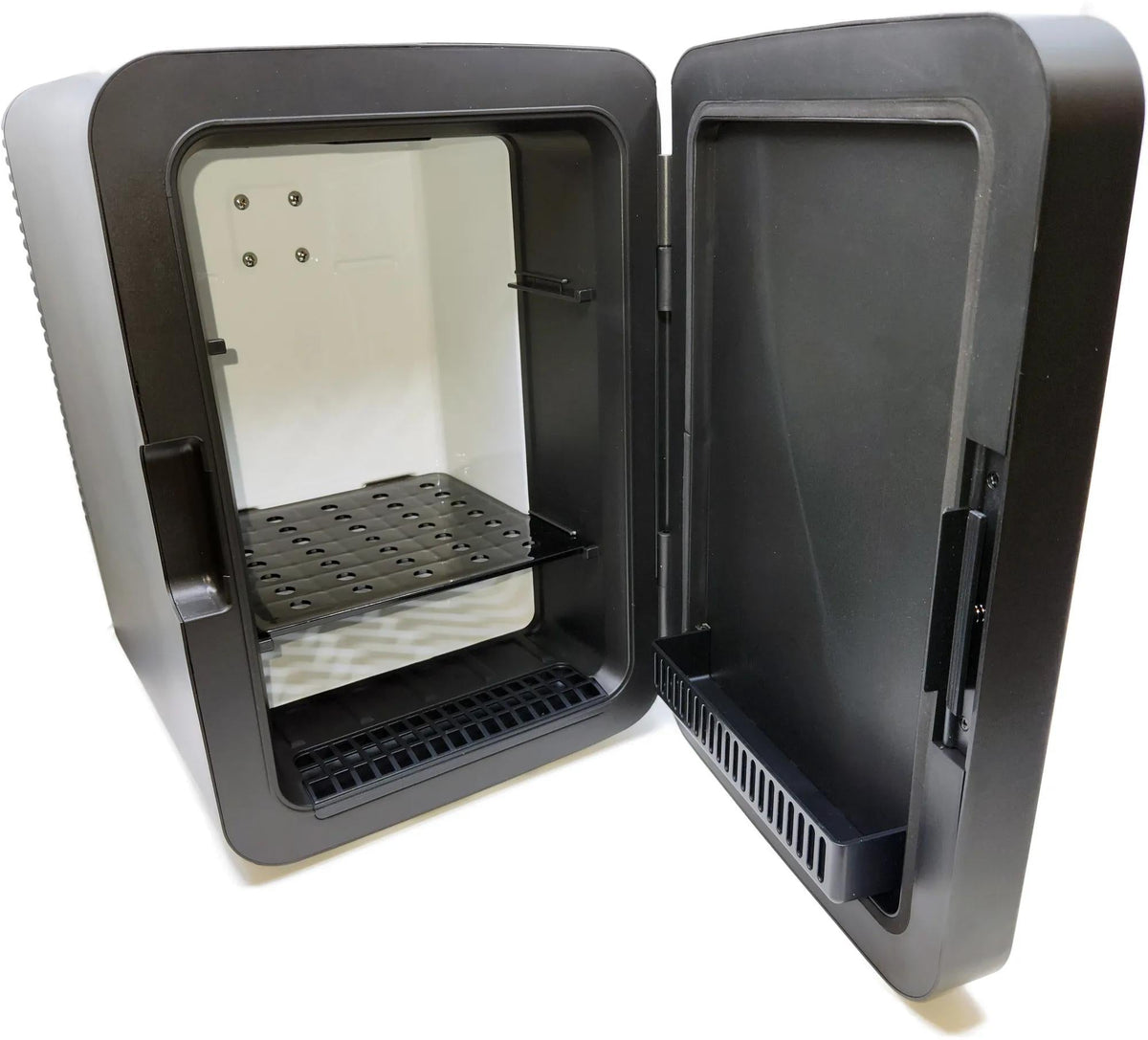 Frigidaire EFMIS183-SS 15-Can Retro Mini Fridge Cooler Stainless Steel