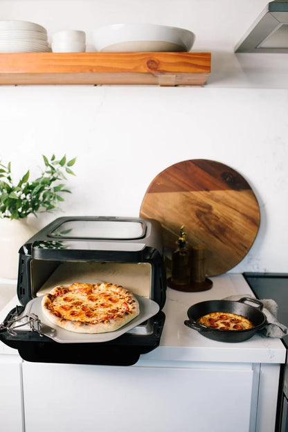 Frigidaire FRPO110B Countertop Pizza Oven and Air Fryer