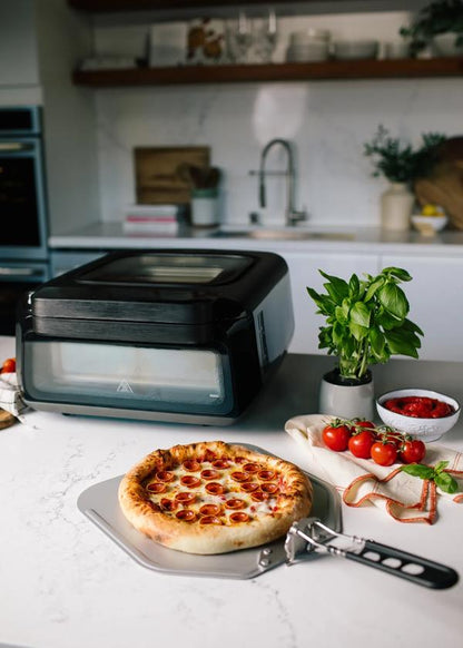 Frigidaire FRPO110B Countertop Pizza Oven and Air Fryer