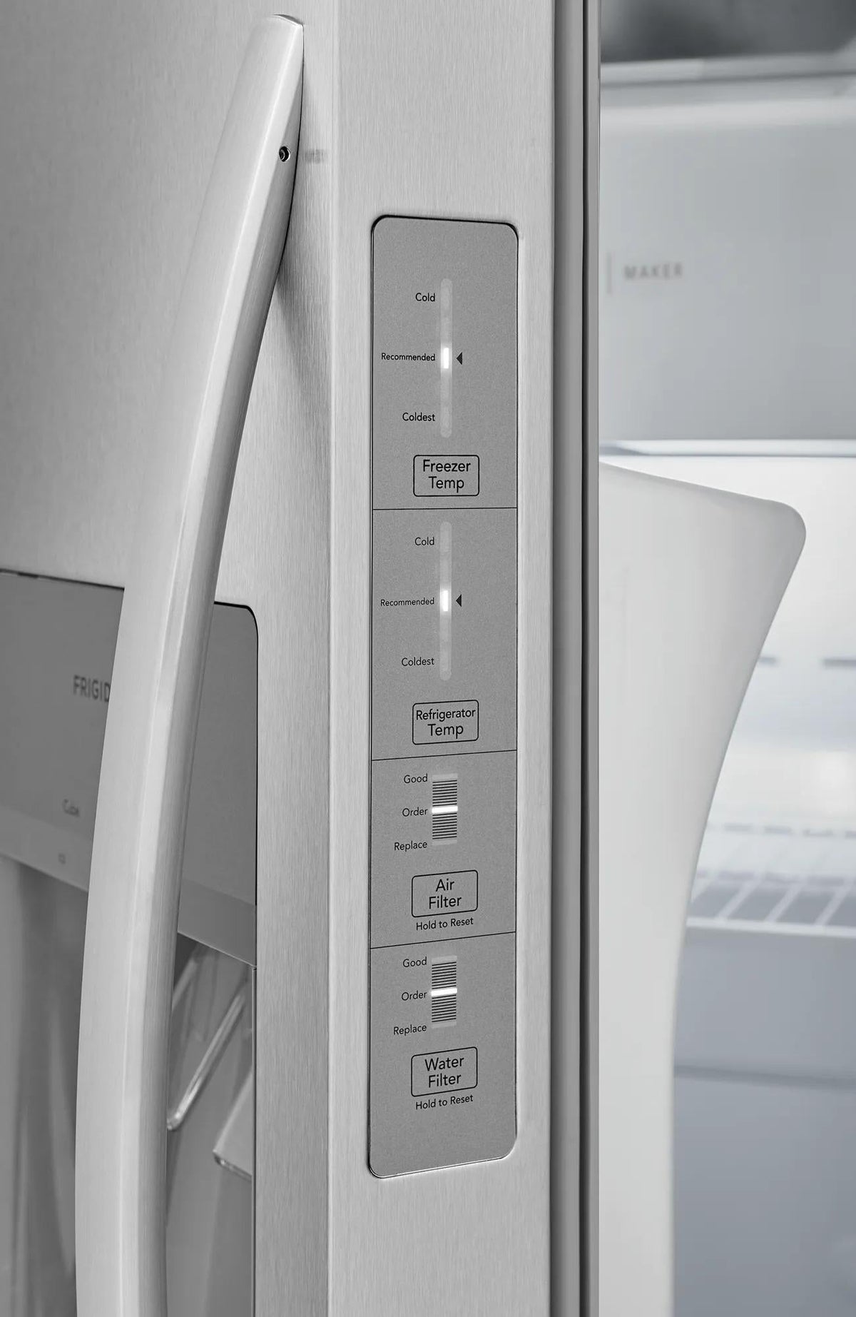Frigidaire FRSS2323AS 33-Inch Side-by-Side Refrigerator