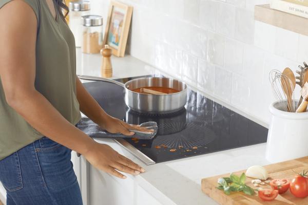 Frigidaire GCCI3667AB 36-Inch Induction Cooktop