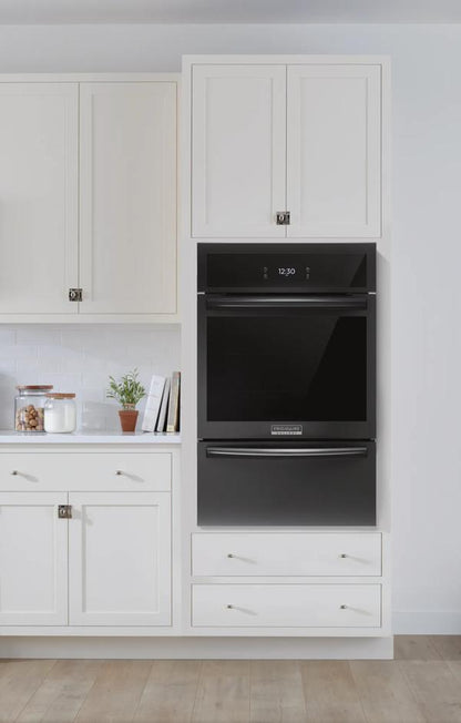 Frigidaire Gallery GCWG2438AB 24" Single Gas Wall Oven